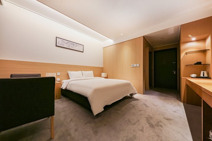 Imagen de la habitación del Hotel Sejong City Osong Hotel. Foto 13