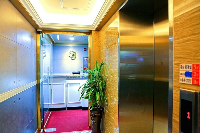 Imagen general del Hotel Sejong, Jeju. Foto 8