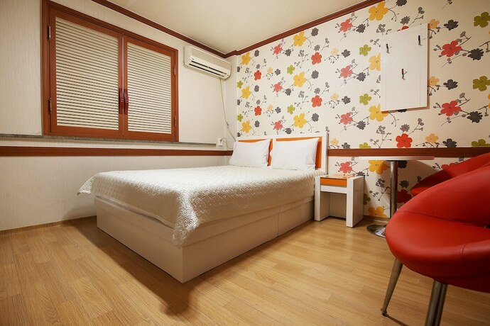 Imagen de la habitación del Hotel Sejong Royal. Foto 14