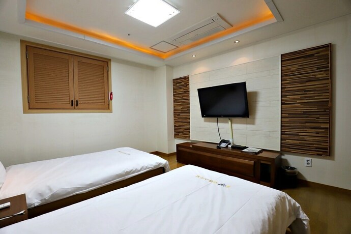 Imagen de la habitación del Hotel Sejong Spatel. Foto 7