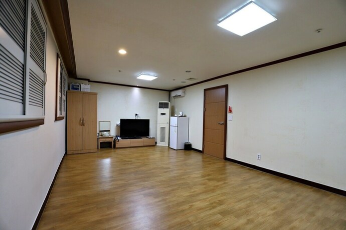 Imagen de la habitación del Hotel Sejong Spatel. Foto 15