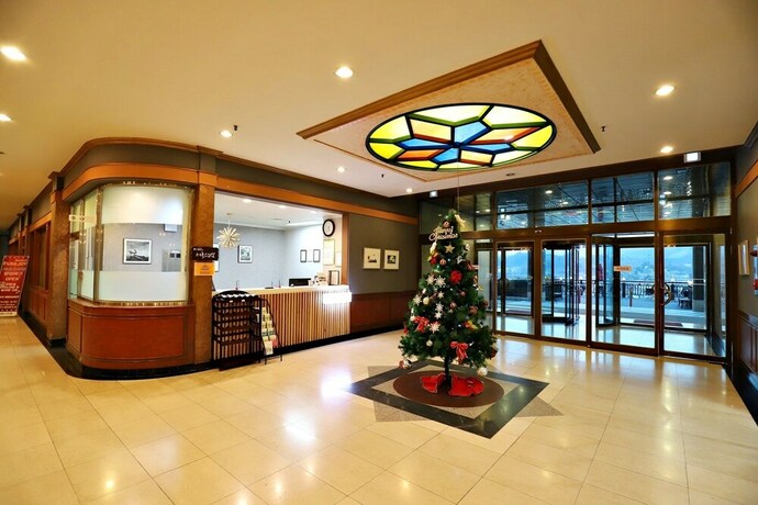 Imagen de los interiores del Hotel Sejong Spatel. Foto 19