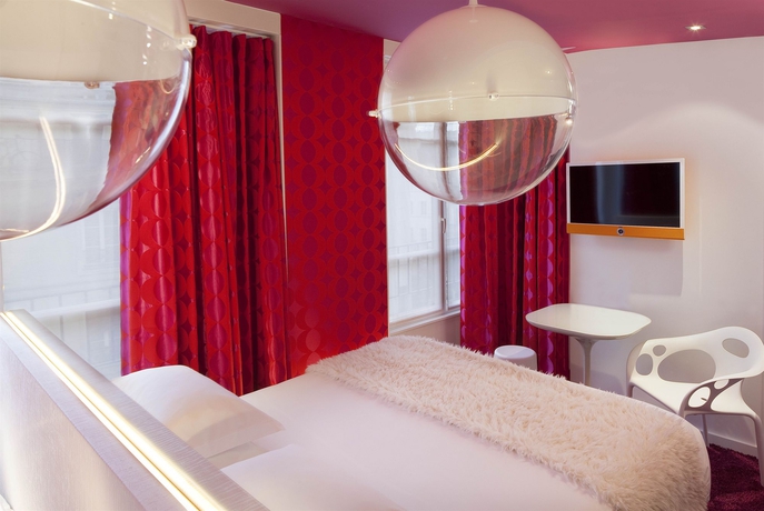 Imagen de la habitación del Hotel Sejour BeauBourg. Foto 6