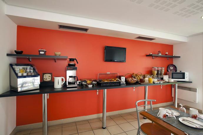 Imagen general del Hotel Sejours Et Affaires Ivry-Sur-Seine. Foto 7