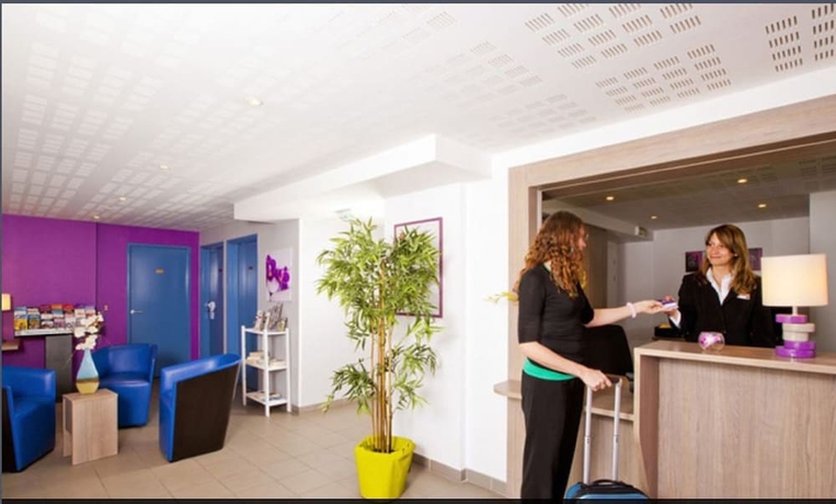 Imagen de los interiores del Hotel Sejours and Affaires Manosque Moulin Neuf. Foto 18