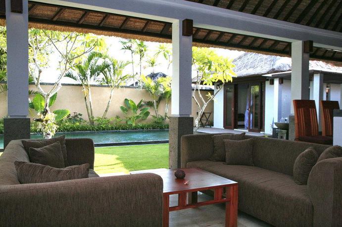 Imagen de los exteriores del Hotel Sekar Nusa Villa. Foto 5