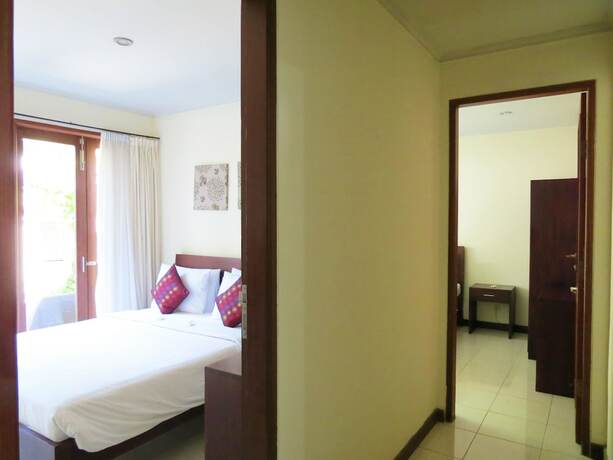 Imagen de la habitación del Hotel Sekuta Condo Suites. Foto 16