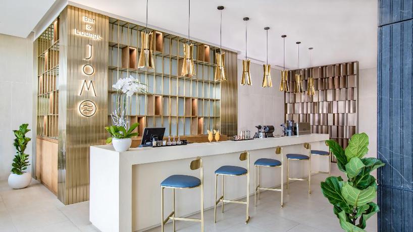 Imagen del bar/restaurante del Hotel Sel De Mer and Suites. Foto 8