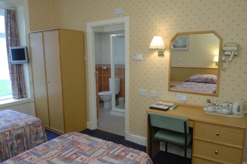 Imagen de la habitación del Hotel Selborne. Foto 6