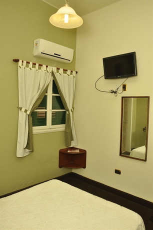 Imagen de la habitación del Hotel Selby. Foto 4