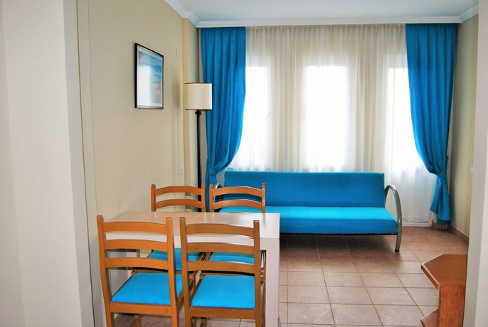 Imagen de los interiores del Hotel Select Apart. Foto 12