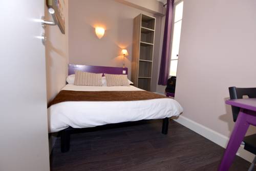 Imagen de la habitación del Hotel Select, BEAULIEU SUR MER. Foto 5