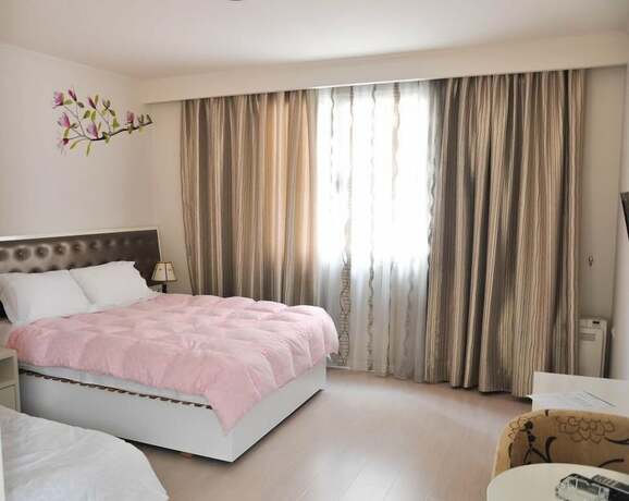 Imagen de la habitación del Hotel Select City Center. Foto 22