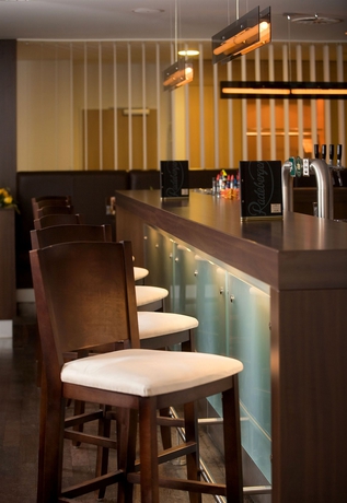 Imagen del bar/restaurante del Hotel Select Hamburg Nord. Foto 6