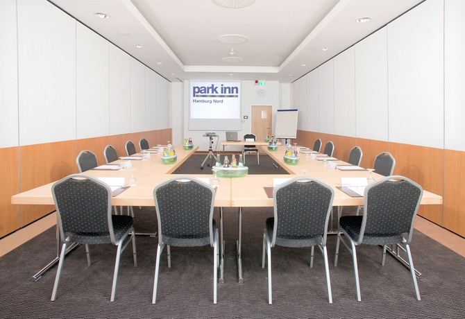 Imagen de los interiores del Hotel Select Hamburg Nord. Foto 13