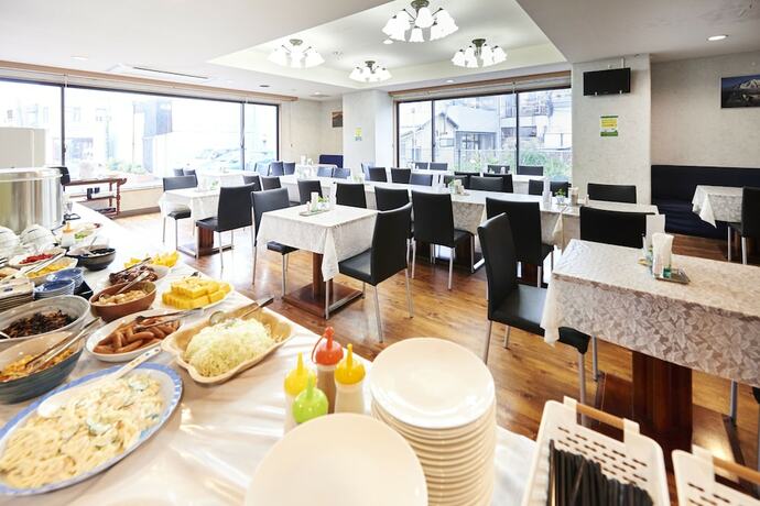 Imagen del bar/restaurante del Hotel Select Inn Mishima. Foto 12