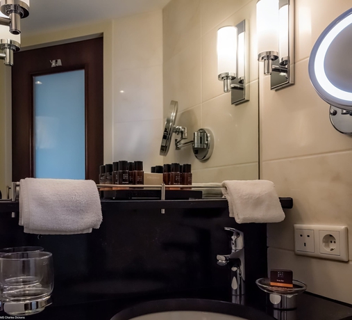 Imagen de la habitación del Hotel Select Ms Charles Dickens - Frankfurt. Foto 11