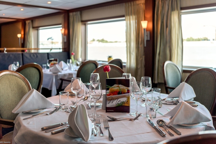 Imagen del bar/restaurante del Hotel Select Ms Serenity - Neuss. Foto 2