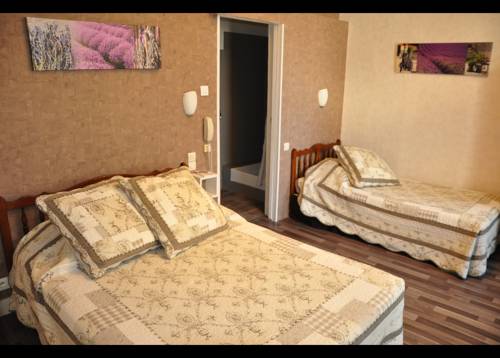 Imagen de la habitación del Hotel Select, Salon de Provence. Foto 9