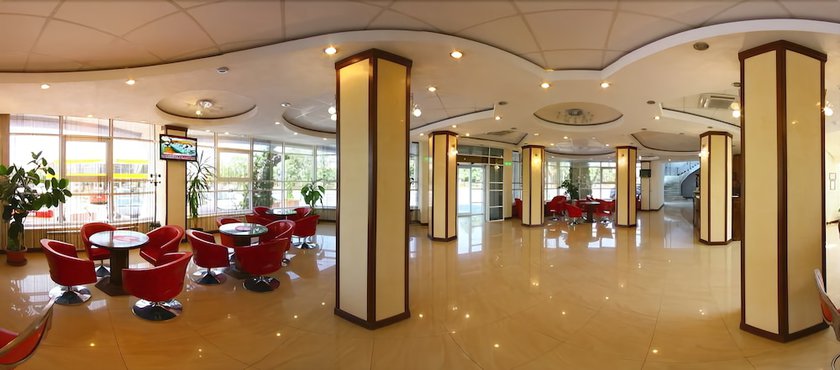 Imagen general del Hotel Select, Sibiu. Foto 1