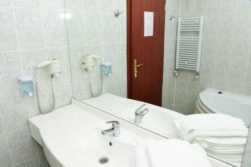 Imagen general del Hotel Select, Tulcea. Foto 3
