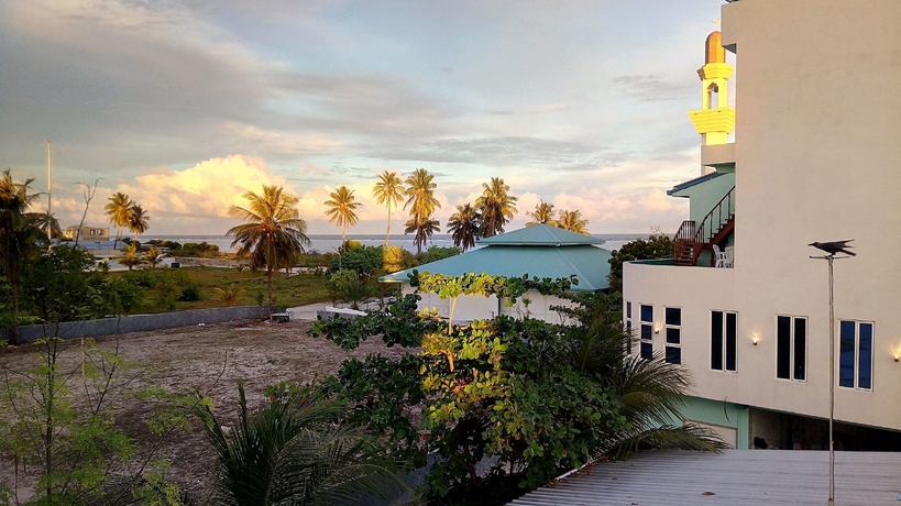 Imagen de los exteriores del Hotel Select Village Maafushi. Foto 18