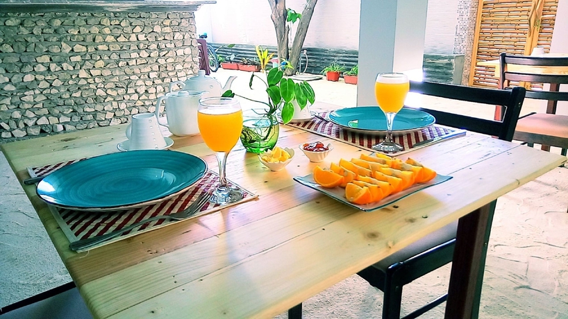 Imagen del bar/restaurante del Hotel Select Village Maafushi. Foto 7