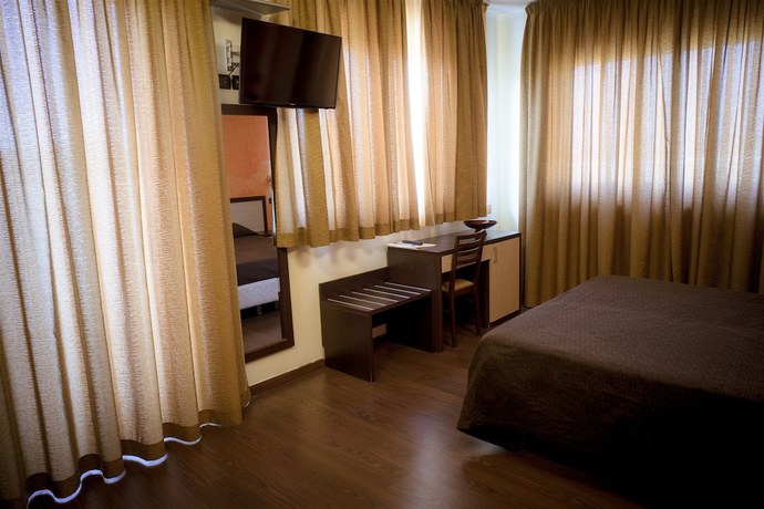 Imagen de la habitación del Hotel Select Wellness and Spa. Foto 12
