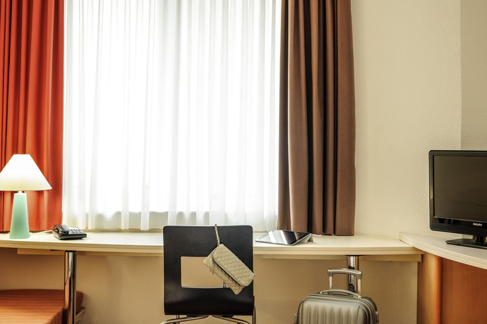 Imagen de la habitación del Hotel Select Wiesbaden. Foto 11