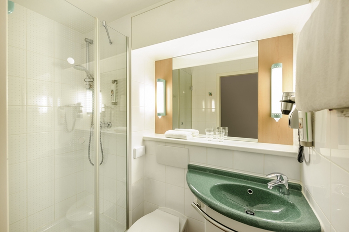 Imagen de la habitación del Hotel Select Wiesbaden. Foto 14