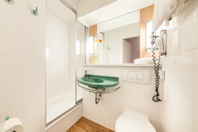 Imagen de la habitación del Hotel Select Wiesbaden. Foto 15