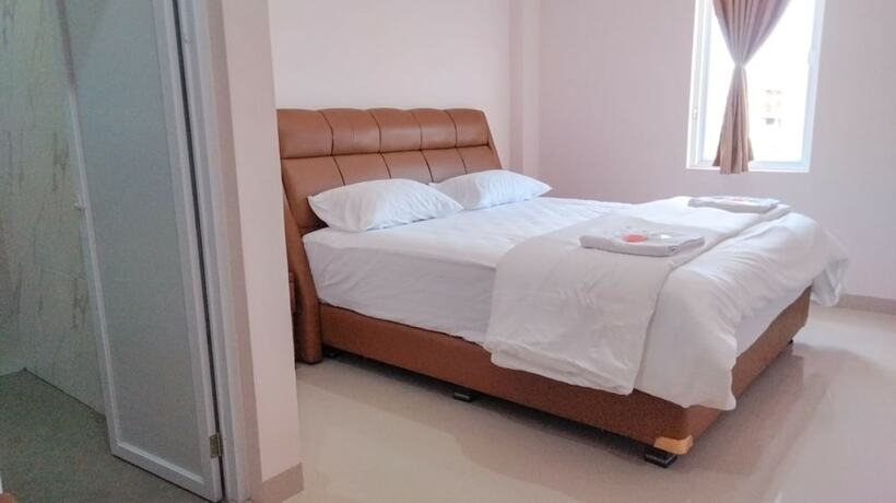 Imagen de la habitación del Hotel Selecta Indah. Foto 16
