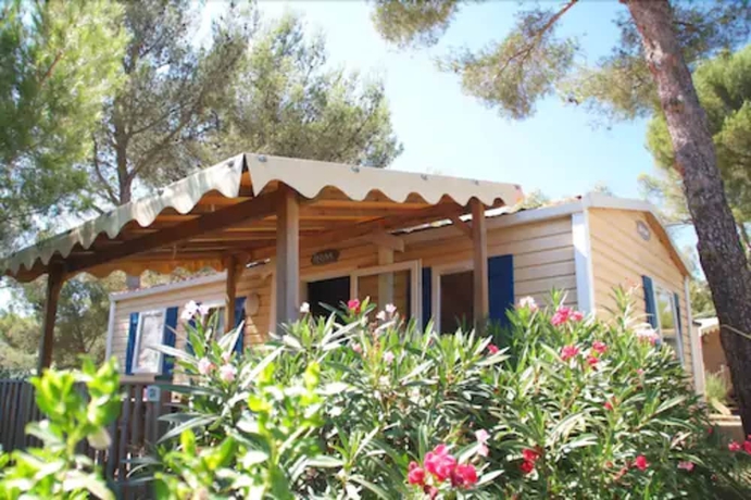 Imagen de la habitación del Hotel Selection Camping. Foto 6