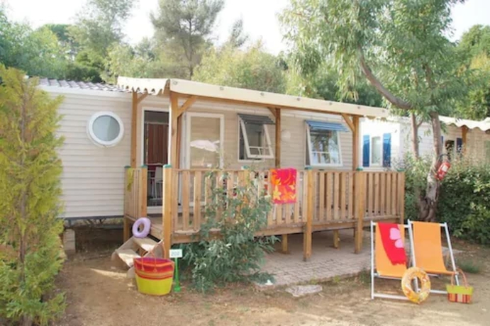 Imagen de la habitación del Hotel Selection Camping. Foto 12