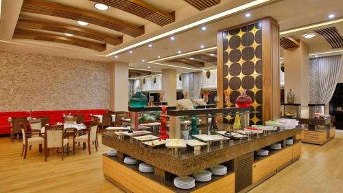 Imagen general del Hotel Selectum City Atasehir. Foto 7