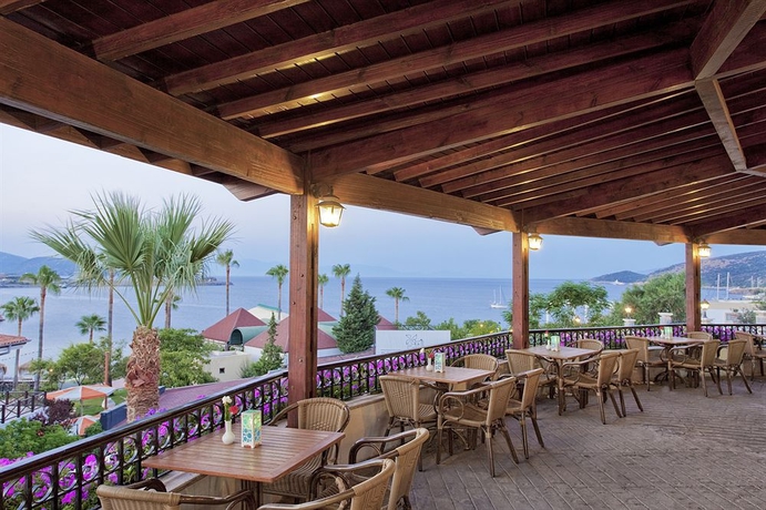 Imagen del bar/restaurante del Hotel Selectum Colours Bodrum. Foto 2