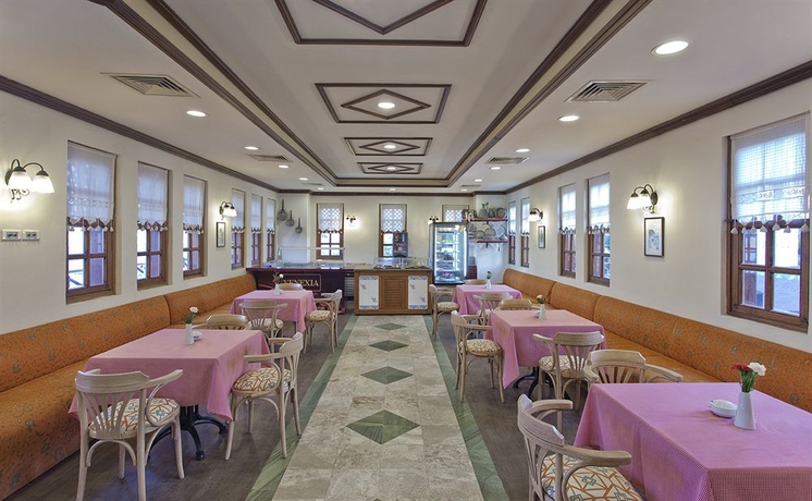 Imagen del bar/restaurante del Hotel Selectum Colours Bodrum. Foto 5