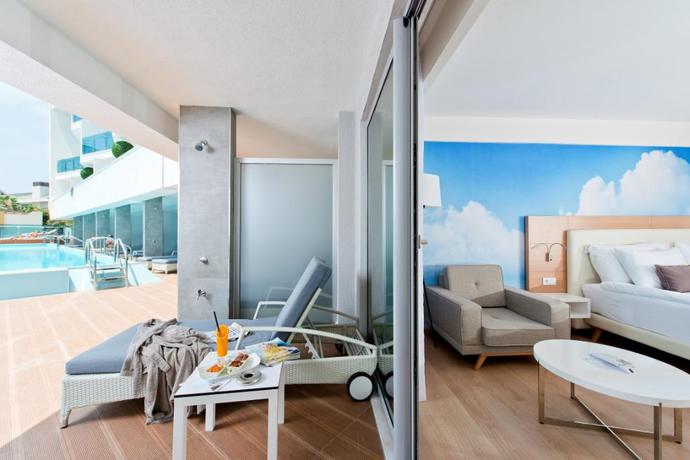 Imagen de la habitación del Hotel Selene Beach and Spa. Foto 19