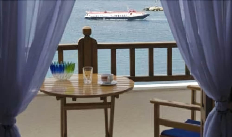 Imagen de la habitación del Hotel Selenunda. Foto 9