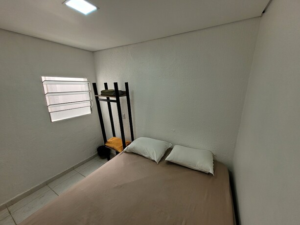Imagen de la habitación del Hotel Self Hostel. Foto 15