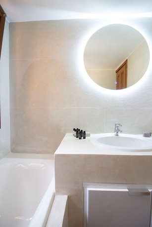Imagen de la habitación del Hotel Selina Kaminos Evia. Foto 6