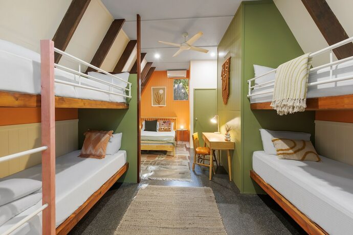 Imagen de la habitación del Hotel Selina Magnetic Island. Foto 18