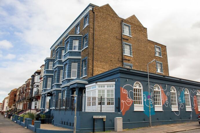 Imagen general del Hotel Selina Margate. Foto 8