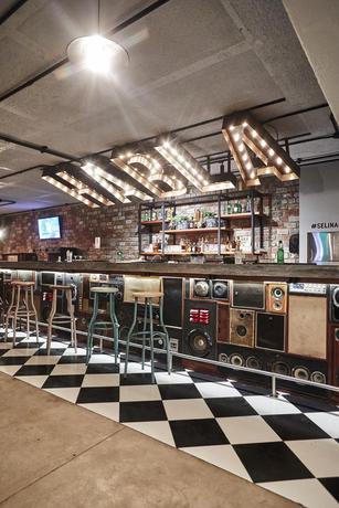 Imagen general del Hotel Selina Miraflores Lima. Foto 7