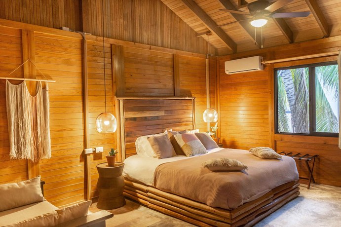 Imagen de la habitación del Hotel Selina Poc Na Isla Mujeres. Foto 6