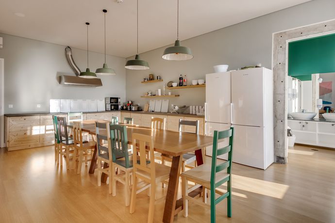 Imagen de la habitación del Hotel Selina Porto. Foto 17