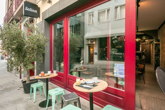Imagen de los exteriores del Hotel Selina Porto. Foto 19