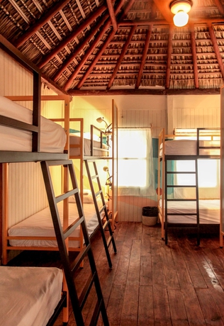 Imagen de la habitación del Hotel Selina Puerto Escondido. Foto 19