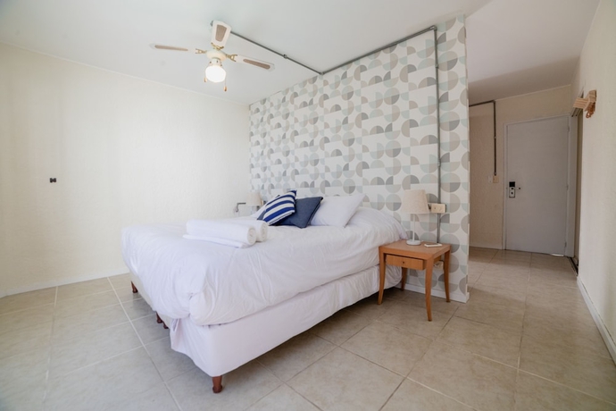 Imagen de la habitación del Hotel Selina Punta del Este. Foto 11