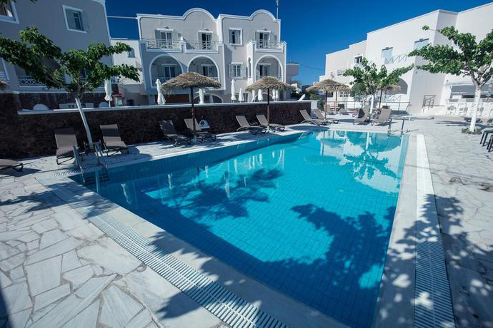 Imagen general del Hotel Selini, Kamari. Foto 15